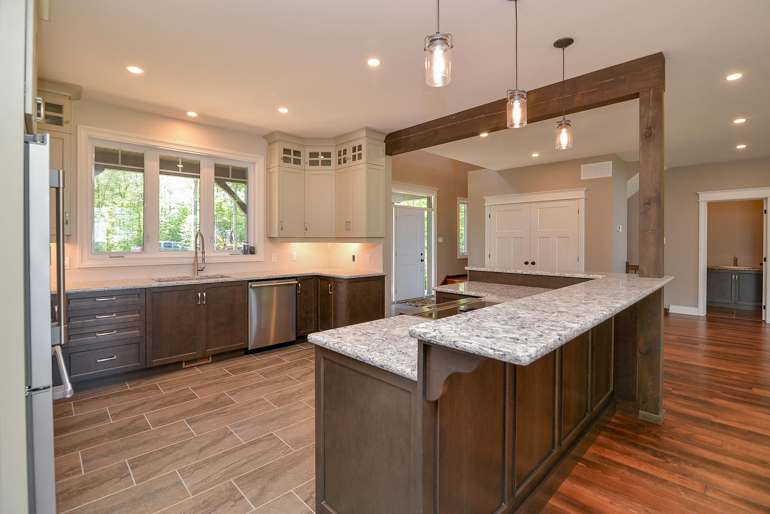 Kitchen Projects by Kelly Homes Inc.